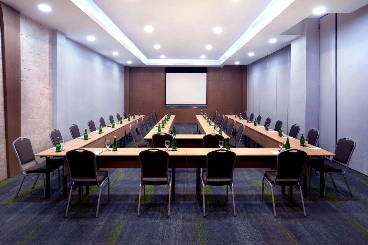 Grand Mercure Jakarta Harmoni Exterior photo
