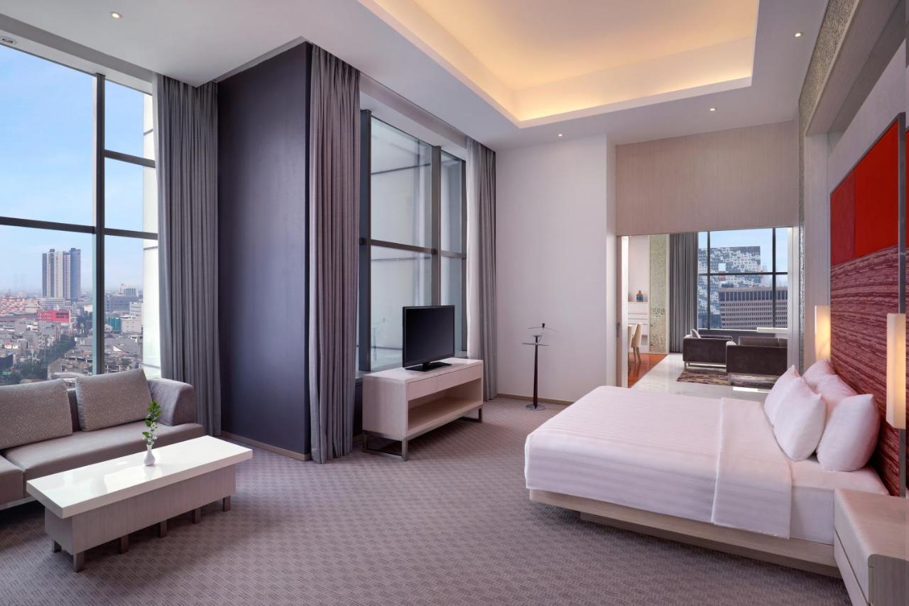 Grand Mercure Jakarta Harmoni Exterior photo